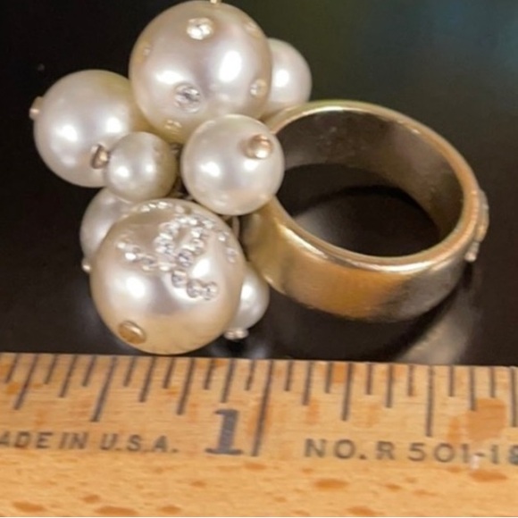 WOW POSHMARK - Authentic CHANEL SUPERMODEL FESTIVAL Bold & Gold & Pearl Ring - Picture 7 of 15